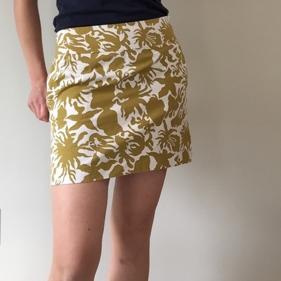 J. Crew patterned mustard mini skirt - Picture 2 of 6